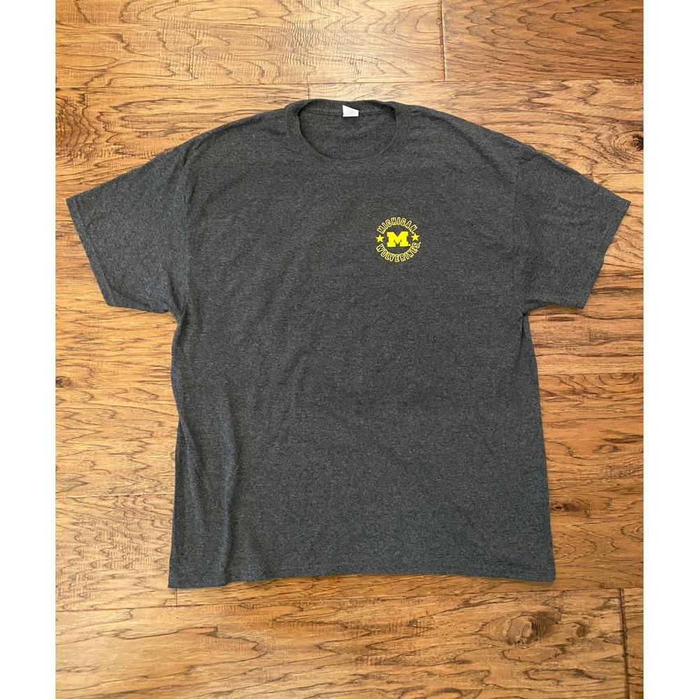 Michigan Wolverines T-Shirt Mens XL Charcoal Gray University of Michigan Block